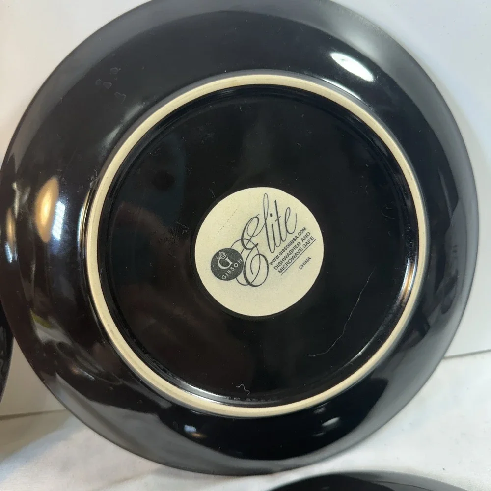 Gibson Elite Midnight Palm Salad Dessert Plates 8.25